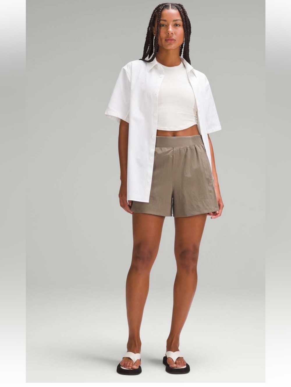 Lululemon Stretch Woven Relaxed-Fit High-Rise Short 4"
Nomad
